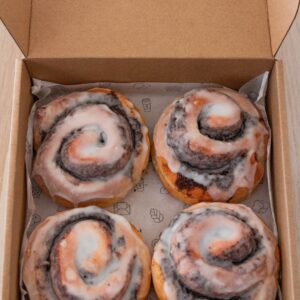 Caja rollitos de canela (4 un.)